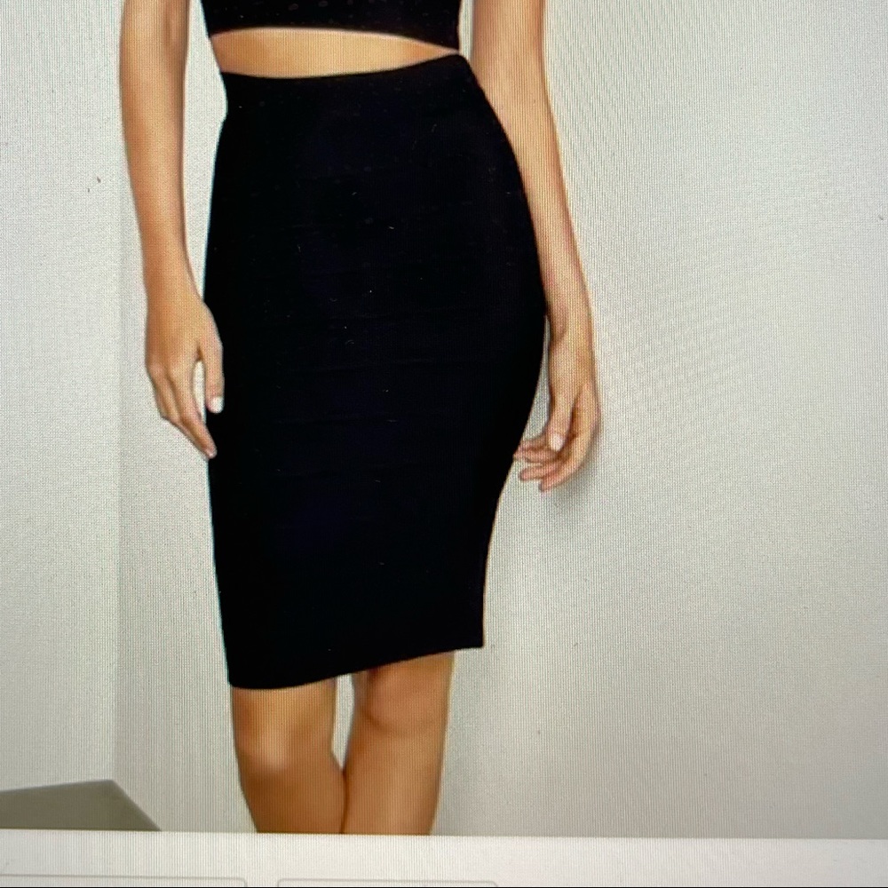 BCBG Max azria black Alexa‎ textured power skirt
